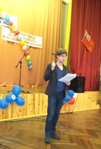 Михаил Рябов читает отрывок из книги ТРИ КОРВЕТА